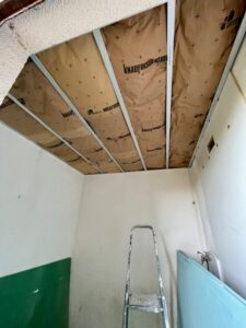 Plafond Auto porté placo isolation